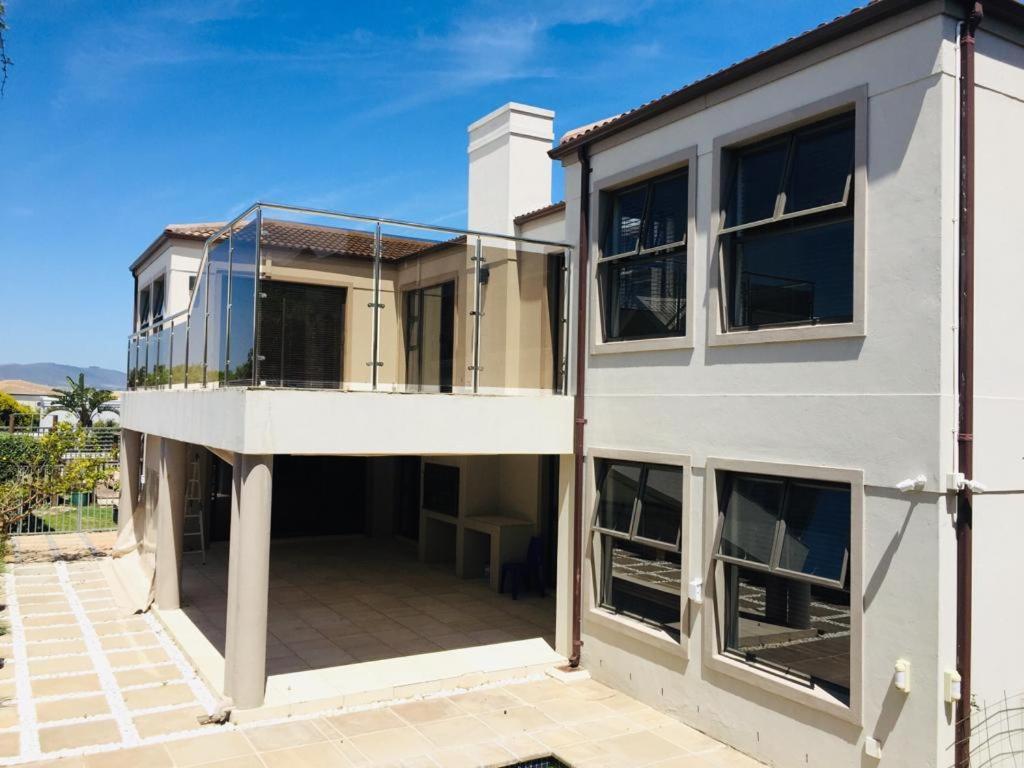 Harbour Close Boutique Villa Cape Town Exterior photo